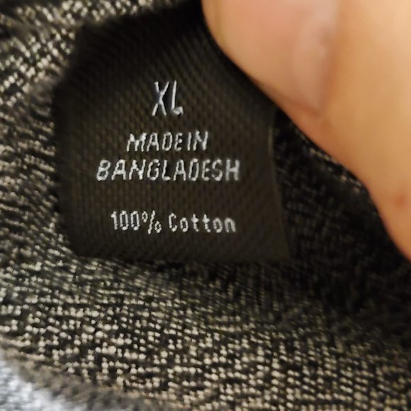 Gorgeous Marc Anthony Shirt.     XL Slim Fit. - Picture 4 of 4